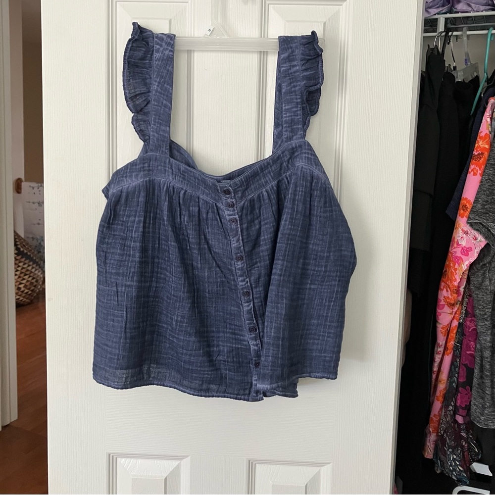 True Craft Crop Chambray Ruffle Sleeveless Boho Top